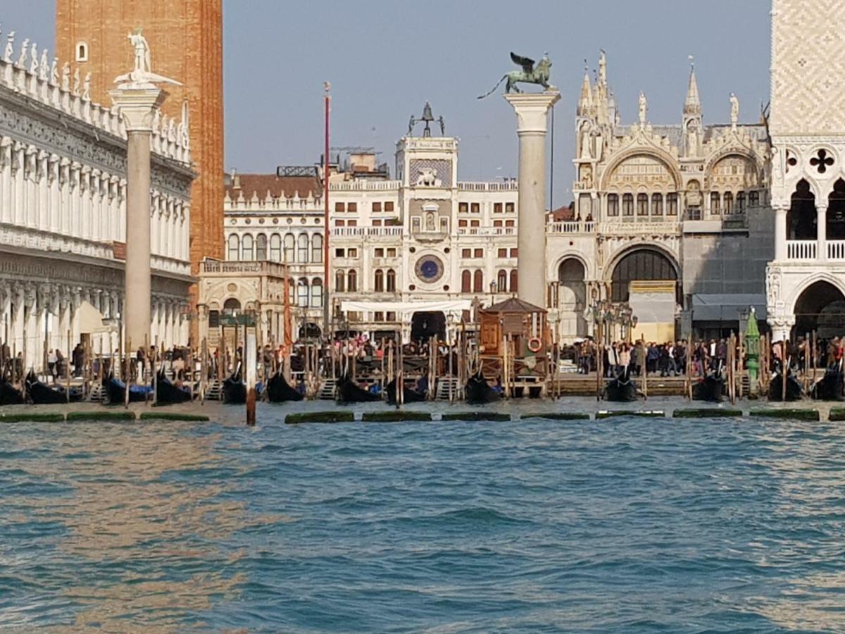 Venice Bnb Mestre Esterno foto